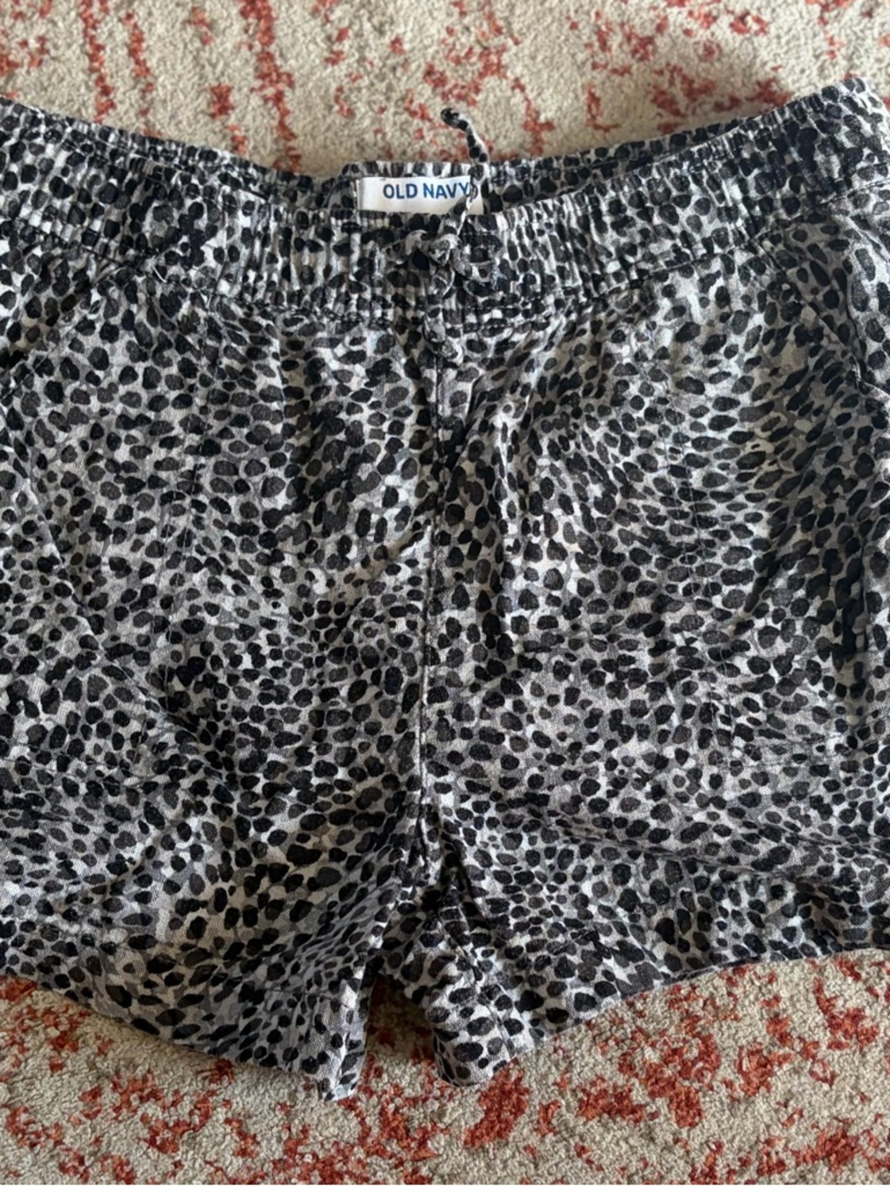 Old Navy Black & White Leopard Printed Girl’s Shorts